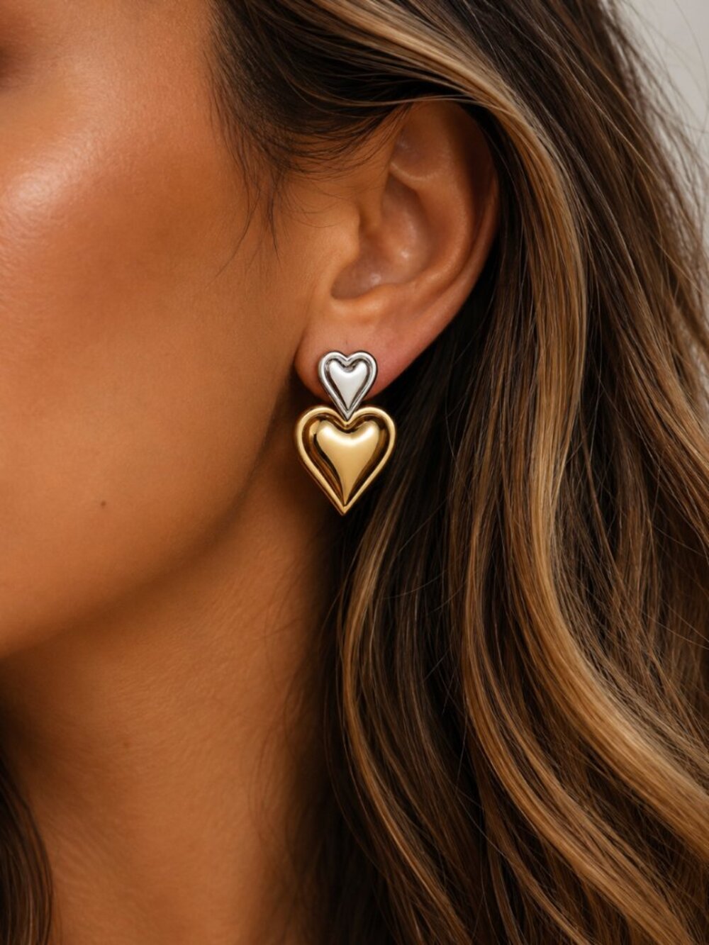 ARIANA Two Toned Double Heart Earrings